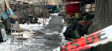 À Bagnolet, le désespoir des forains après l’incendie du marché à la ferraille